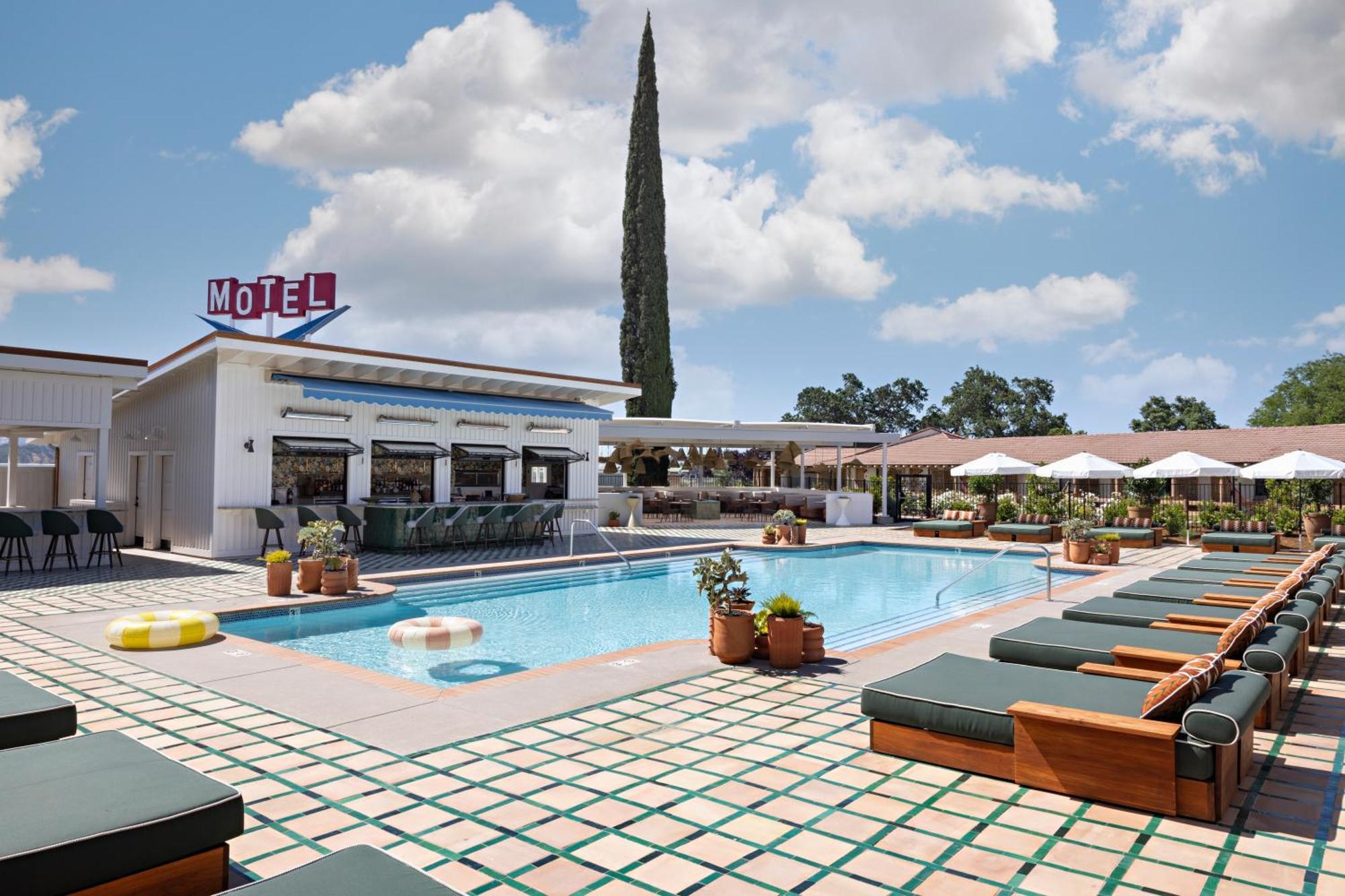 River Lodge Paso - 21 & Over Pool Paso Robles Exterior photo
